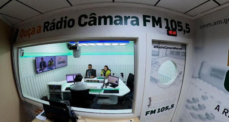 Rádio Câmara completa 4 anos informando manauaras sobre trabalho do parlamento municipal