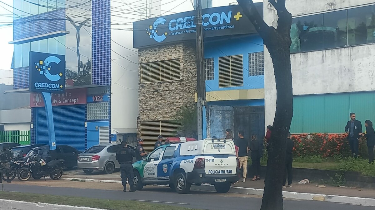 Trio é preso após invadir financeira e fazer ameaças a funcionários no bairro Dom Pedro; veja vídeo