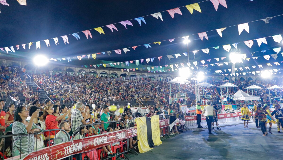 Quase 55 mil pessoas passaram pelo Festival Folclórico do Amazonas em oito dias de evento