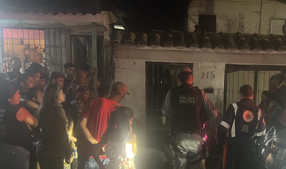 Urgente: jovem é executad0 com tir0s na cabeça na frente dos vizinhos no União do Vitória