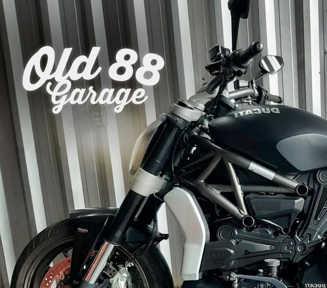 Terça especial para mulheres com Rock In Roll e bebida em dobro no Old88 Garage