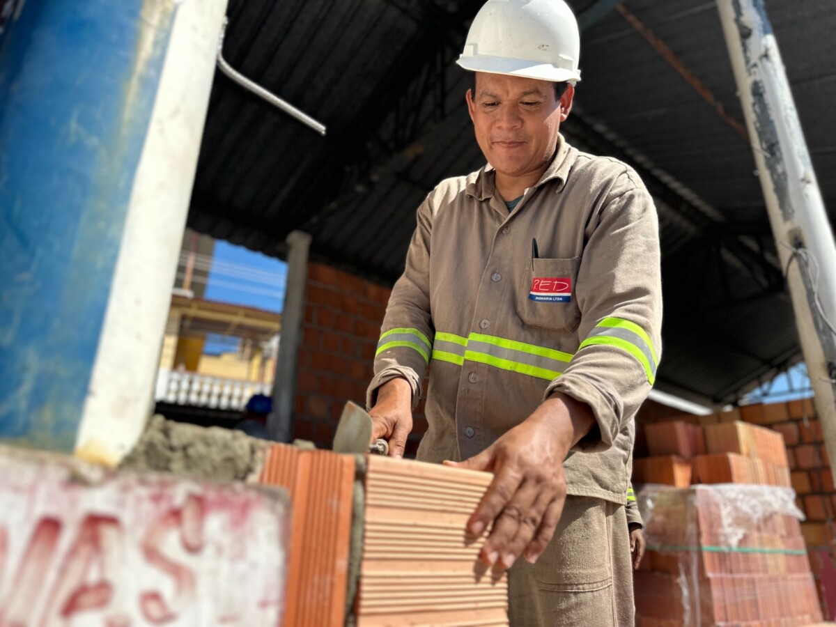 Prefeitura de Manaus reforma feira do bairro da Glória que estava sem reforma há 30 anos