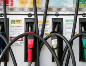 Impostos nos combustíveis sobem nesta 5ª feira (29): gasolina terá alta de R$ 0,34 e etanol R$ 0,22 por litro no Brasil