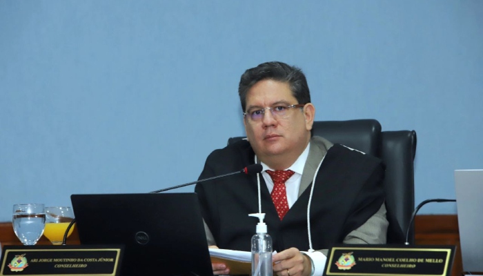 Conselheiro do TCE-AM suspende pregão da Semad para serviços de instalação de ar-condicionados