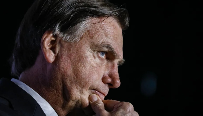 Anistia de Bolsonaro: 65 parlamentares já assinaram, 12 deputados são da base do Governo Lula; veja lista