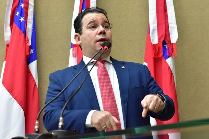 Hipocrisia: Wilker Barreto gastou R$ 11 milhões com publi quando presidente da CMM e agora ataca imprensa na Aleam