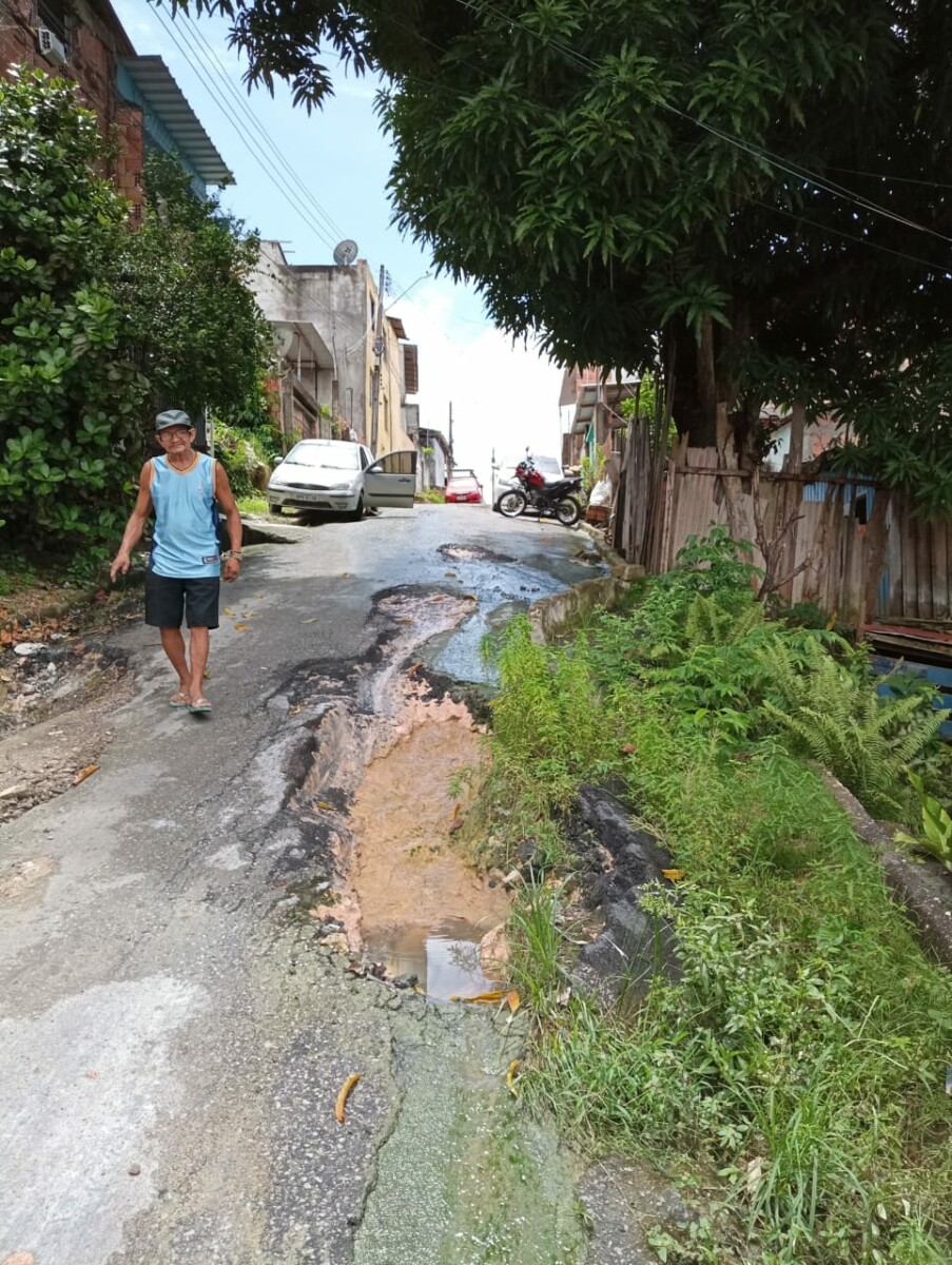 Moradores do Zumbi reclamam de falta de infraestrutura no bairro; veja vídeo