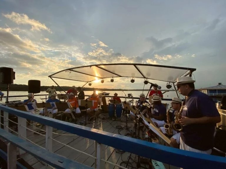 Orquestra de Beiradão do Amazonas é a atração do projeto Jazz no Flutuante, nesta sexta-feira