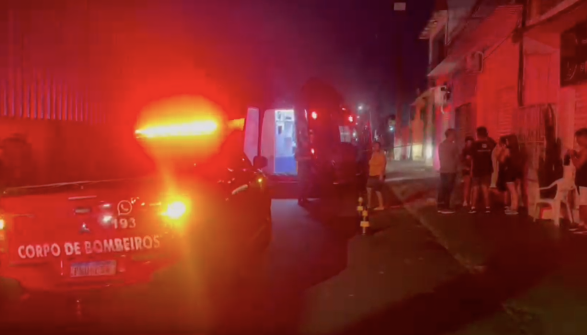 “Sem pagode nesta sexta!”: Divino Restobar pega fogo no P10 e anuncia que irá fechar temporariamente; veja vídeos