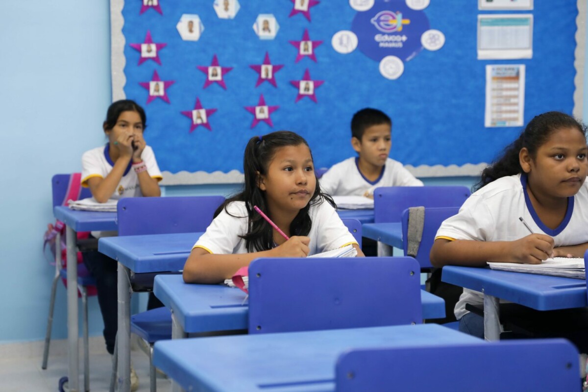 Escolas municipais de Manaus não terão aulas em horários de jogos do Brasil na Copa do Mundo Feminina