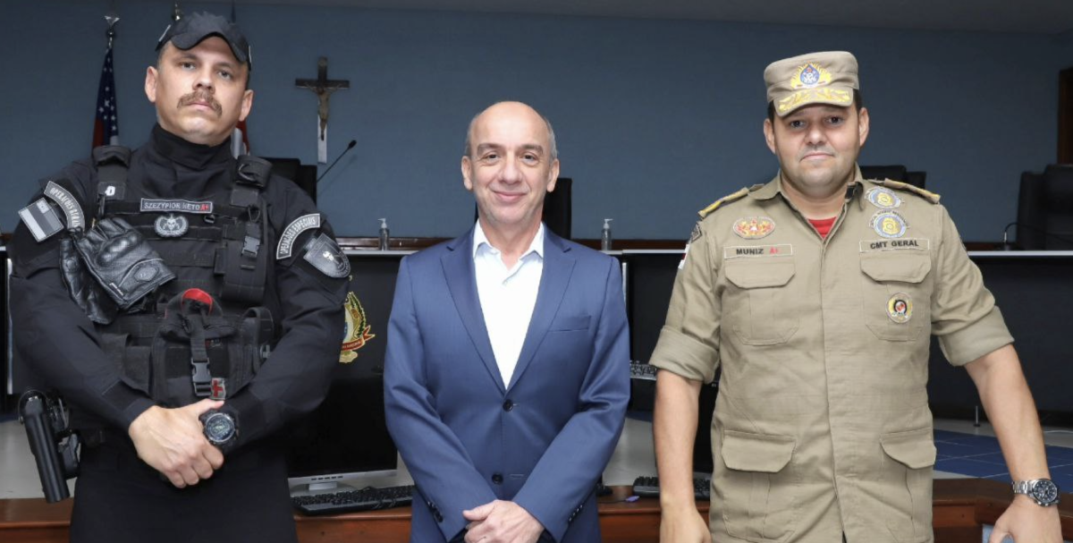 TCE realiza doação de bens para COE e Corpo de Bombeiros do Amazonas