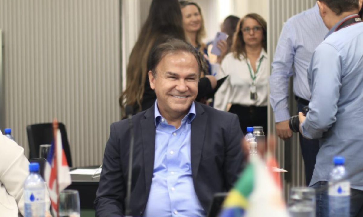“Estamos lutando pela Saúde do Amazonas”, diz médico Anoar Samad em Assembleia do Conass em Brasília