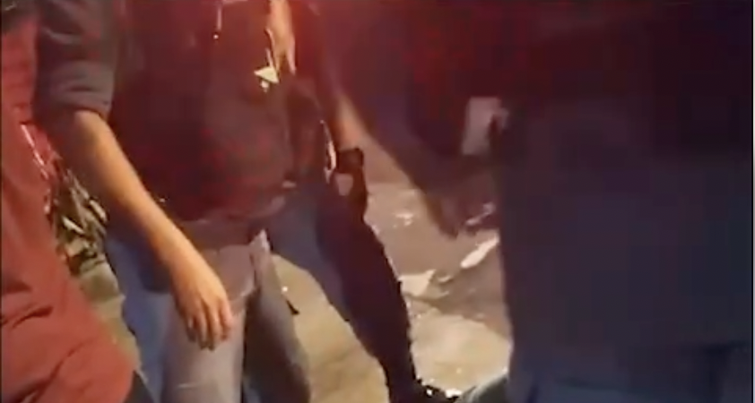 Lutador esp4nc4 a própria mãe id0sa durante surto por causa de drogas em Manaus; veja vídeo