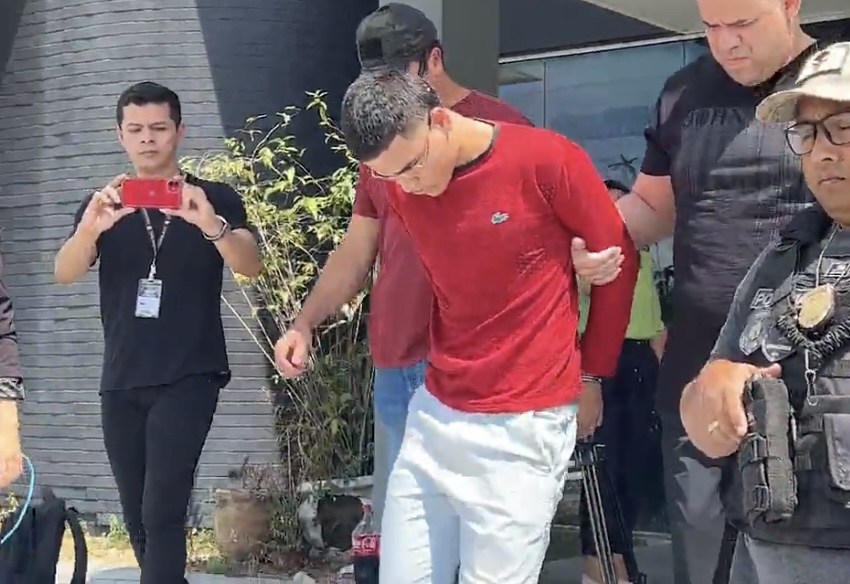 Polícia prende homem por duplo homicídi0 no Cidade de Deus