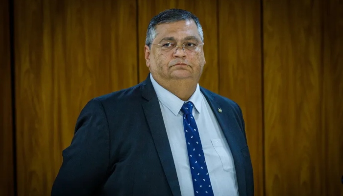 Comissão de Segurança da Câmara aprova moção contra Flávio Dino