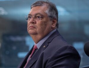Ministro Flávio Dino diz não à CPMI sobre imagens do 8 de janeiro