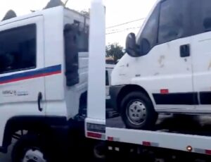 Transporte ilegal: 'vans piratas' são apreendidas pelo IMMU no Distrito Industrial; veja vídeo