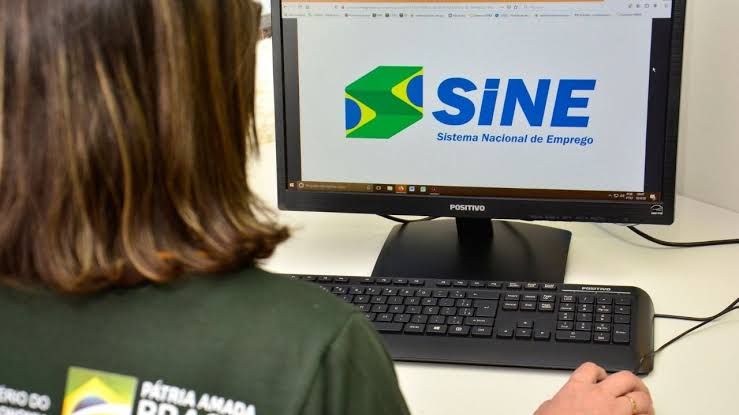 Sine Manaus oferta mais de 200 vagas de emprego para esta terça-feira