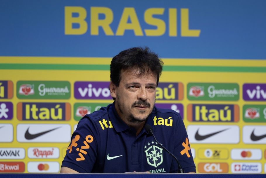 Fernando Diniz convoca a Seleção Brasileira para a estreia das Eliminatórias; veja os nomes