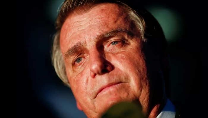 Jair Bolsonaro é internado em São Paulo