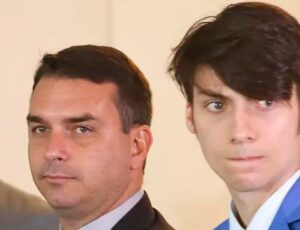 Flávio Bolsonaro desabafa sobre operação Policial contra o irmão: “estão procurando pelo em ovo”