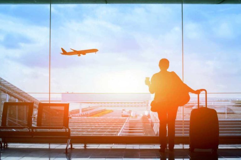 Ferramenta do Google indica melhor momento para comprar passagens aéreas; confira