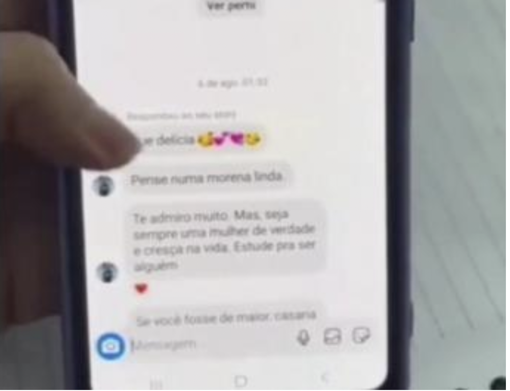Professor é afastado após denúncia de assédio contra aluna de 14 anos; veja vídeo