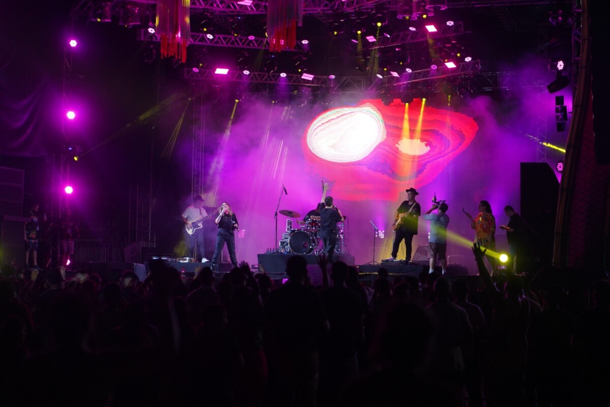 Terceira noite do festival #SouManaus2023 encerra com celebração cristã e muito louvor