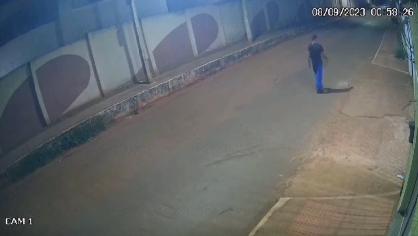 CENAS FORTES: motorista de aplicativo é esfaque4do 11 vezes durante assalto; veja vídeo
