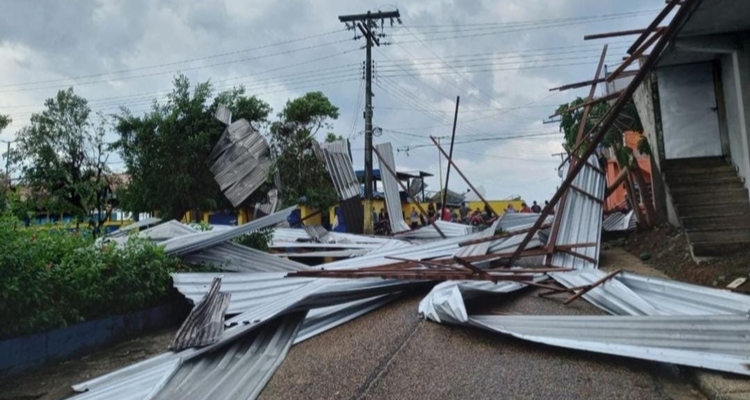 Após temporal município declara estado de emergência no AM