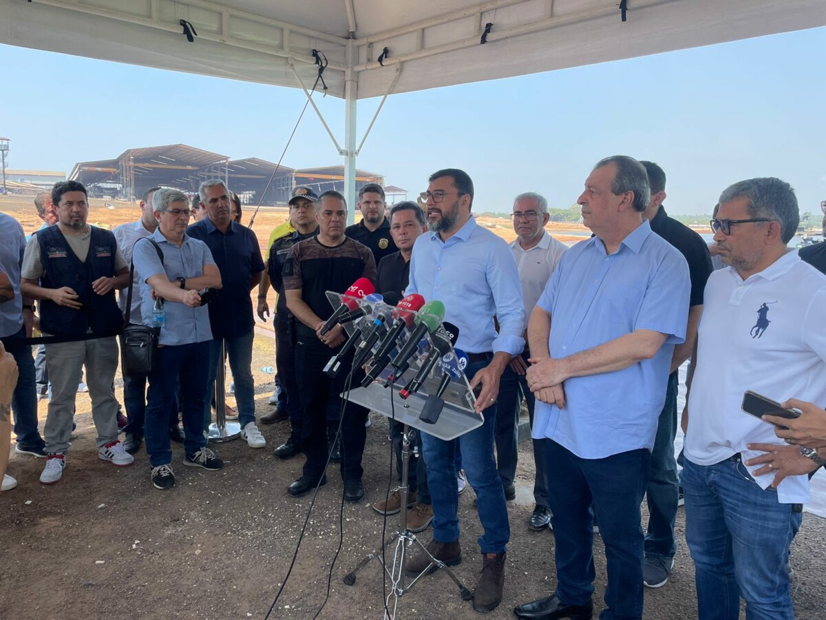 Governador Wilson Lima entrega lanchas blindadas ao sistema de segurança pública e vistoria Base Arpão 2