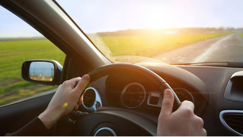 Projeto de lei que muda peso permitido para veículos de habilitação B é aprovado; veja