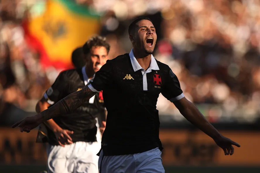 Vasco leva a melhor sobre o fluminense no campeonato brasileiro