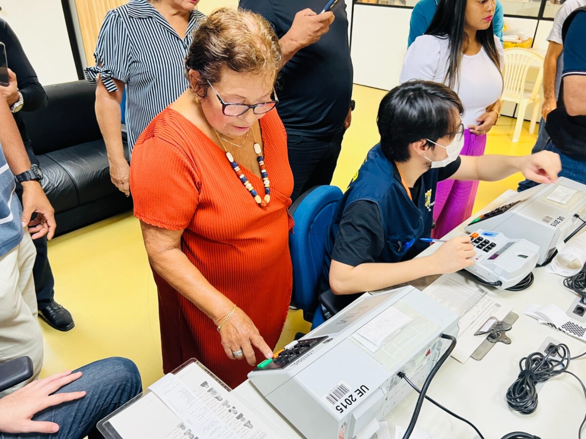 Conferência de urnas garante transparência nas eleições de Conselheiros Tutelares