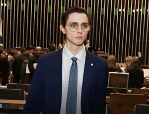 Amom Mandel é eleito o melhor deputado Federal do AM no Prêmio Congresso em Foco