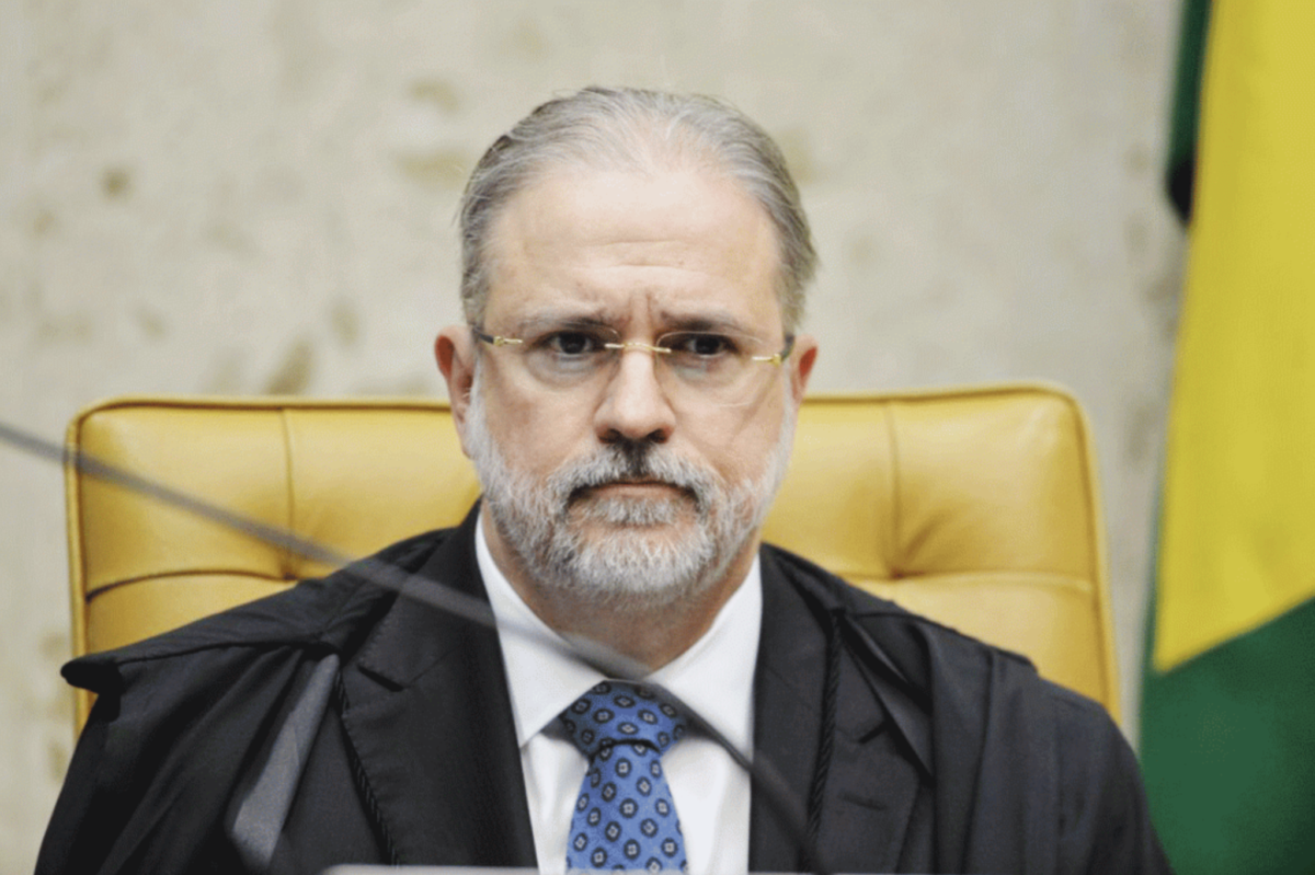 Mandato de Augusto Aras na PGR se encerra nesta terça-feira (26); saiba quem assume