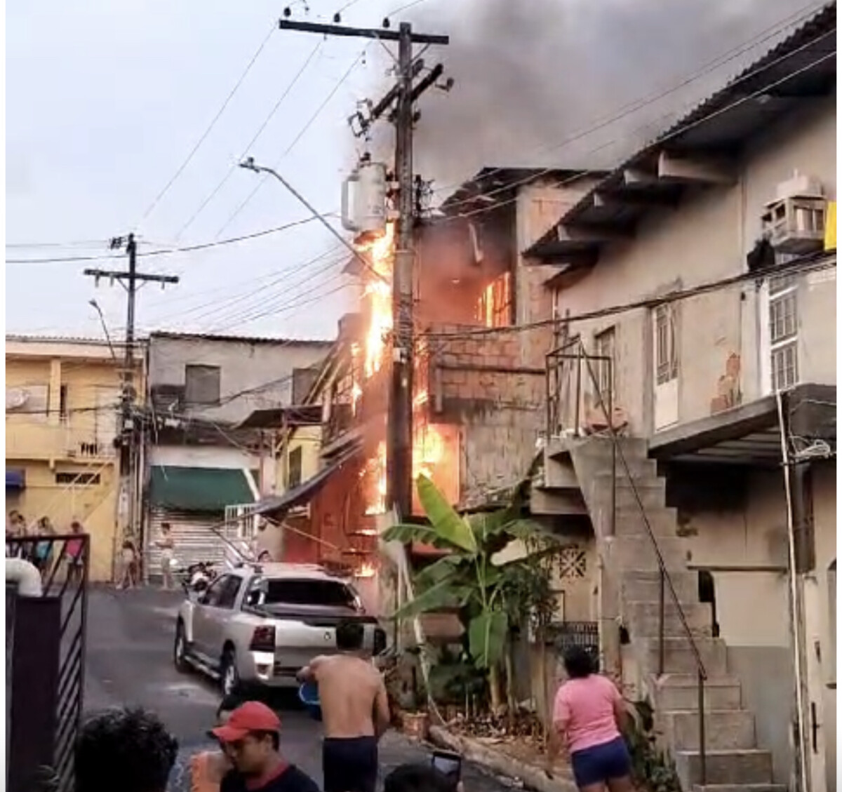 Forte calor na fiação teria causado incêndio que vitimou cadeirante no Santo Agostinho; veja vídeo