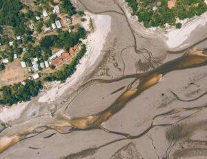 Faltam apenas 78 centímetros para Rio Negro superar seca histórica de 2010