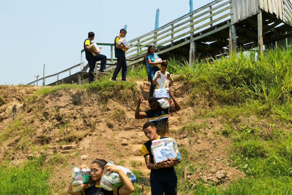 Projeto Aula em Casa volta atender alunos impactados pela estiagem no Amazonas