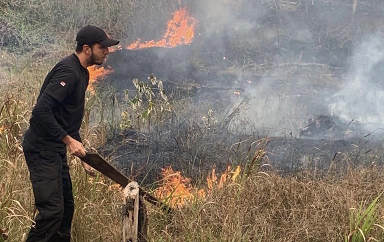 Polícia Civil do Amazonas atua em força-tarefa contra queimadas em Autazes
