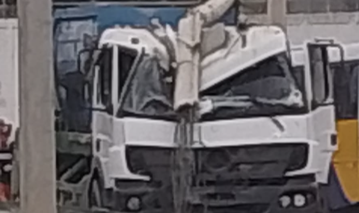 URGENTE: trabalhador m0rre em acidente na Avenida do Turismo; veja imagem