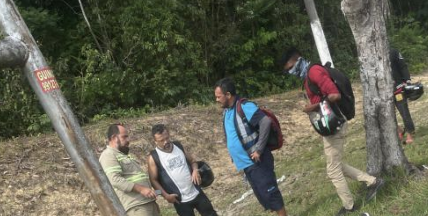 URGENTE: acidente de moto com vítima fat4l em frente ao Aeroporto em Manaus; cenas horríveis