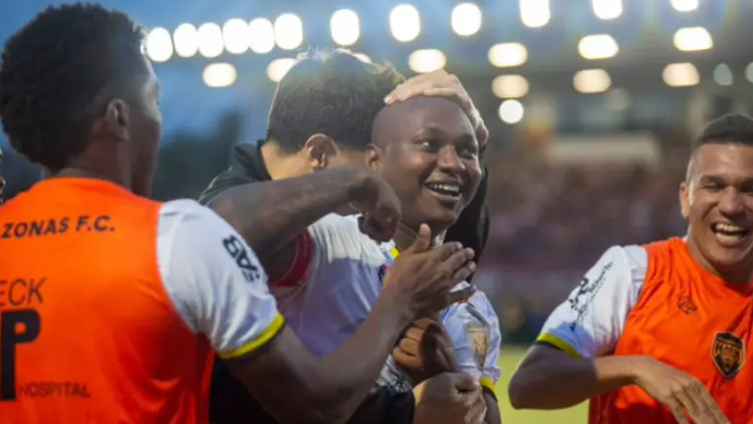 Amazonas FC ganha de virada e se consagra o grande campeão da série C