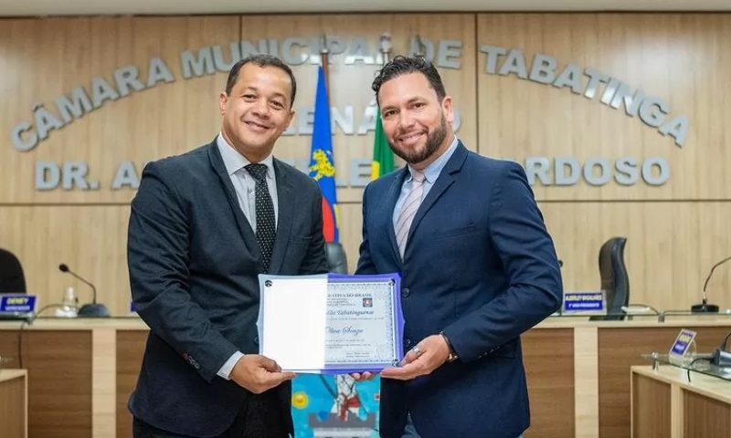 Delegado da PF e ex-deputado, Pablo Oliva recebe título de Cidadão Tabatinguense