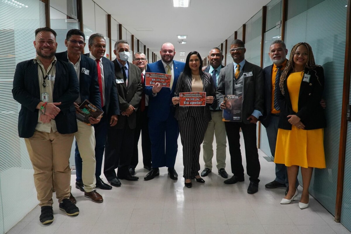 Frente Parlamentar em Defesa da BR-319 recebe Caravana para lutar pela recuperação da rodovia
