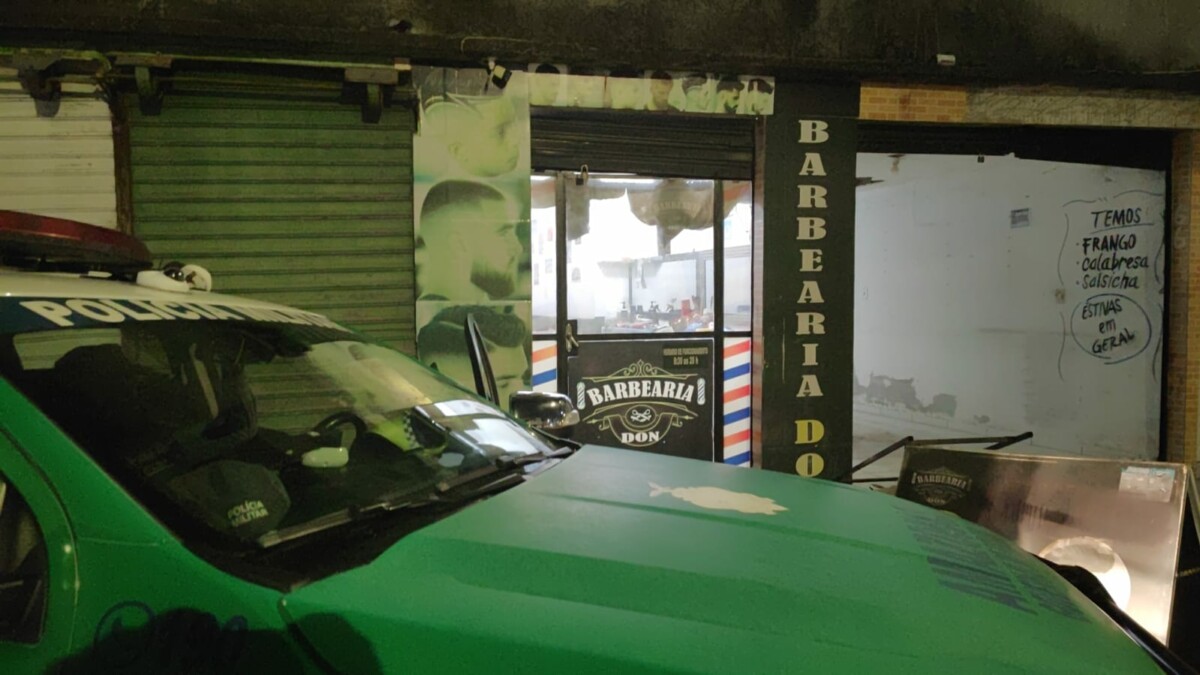 Adolescente é execut4do quando cortava o cabelo em uma barbearia no bairro União em Manaus