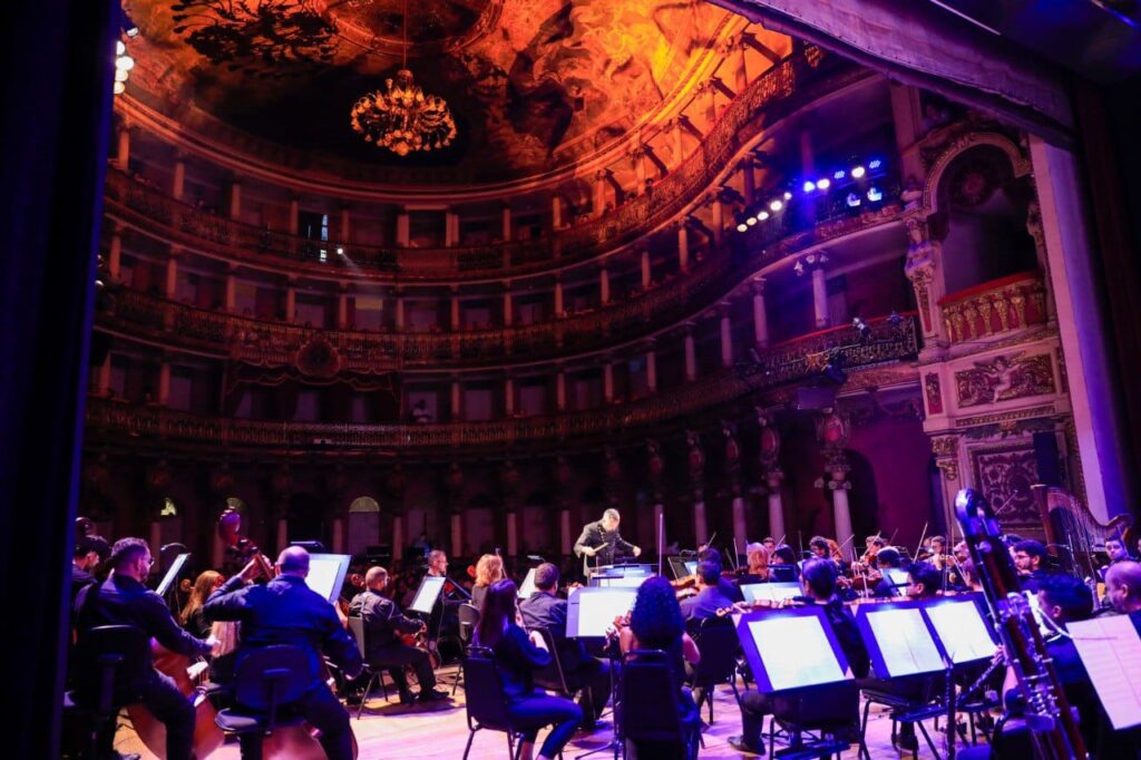 Teatro Amazonas anuncia calendário de espetáculos para segunda quinzena de novembro