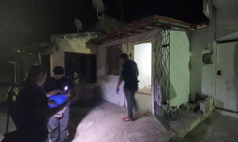 Mulher grávida e três homens são ‘quebrados na bal4’ durante chacin4
