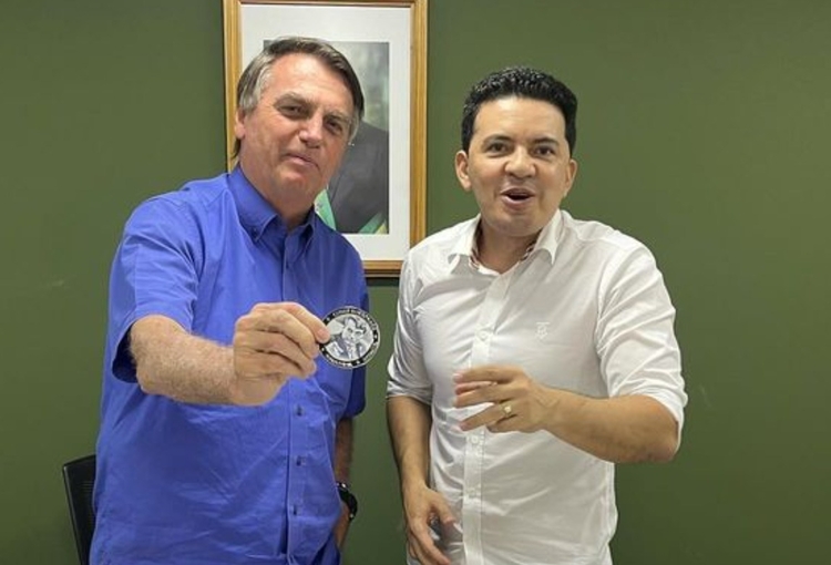 Delegado Péricles se coloca como opção a prefeito de Manaus após encontro com Bolsonaro