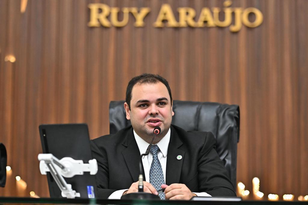 Roberto Cidade destaca lei de sua autoria que fortalece política estadual de combate ao câncer infantojuvenil